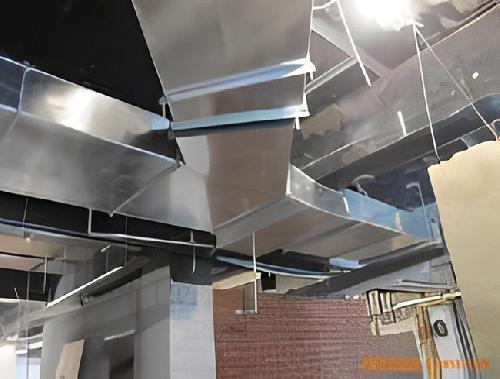 通風(fēng)管道安裝完工